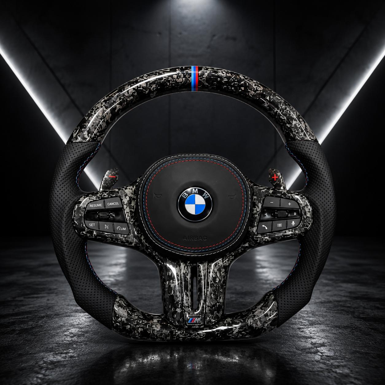 Volant BMW M Performance Carbone Forgé & Alcantara